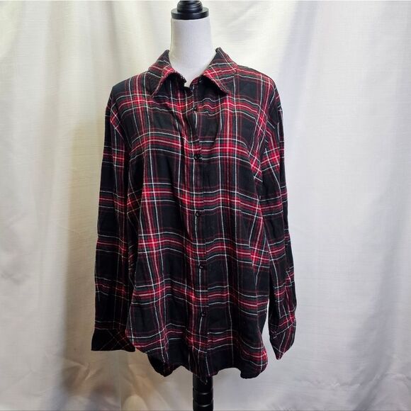 Francesca's Dianna Christmas Plaid Button Down Top Size XL - Picture 1 of 12